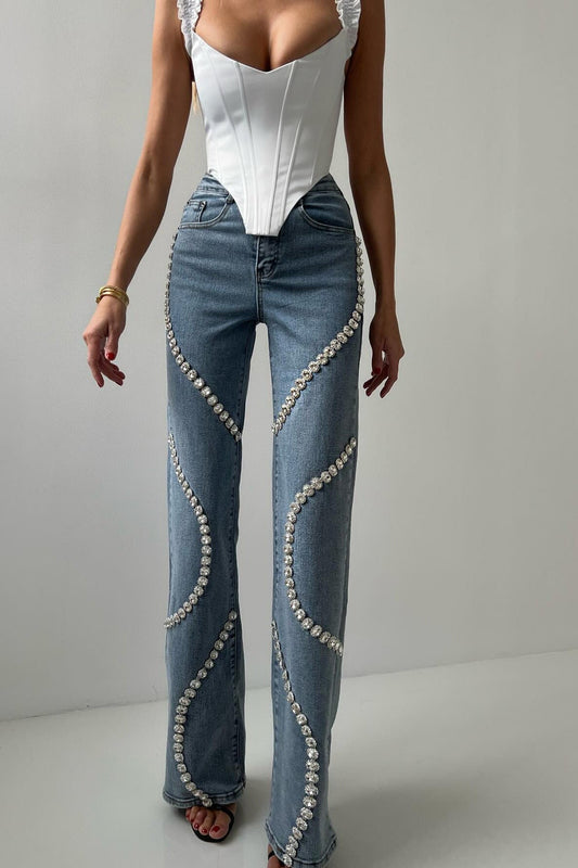 Vaqueros rectos y holgados con perlas