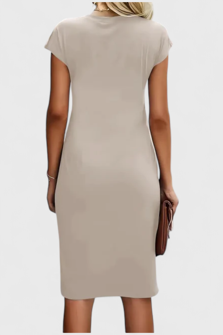 Vestido Midi Atemporal Katrina con Cuello Redondo y Detalle Drapado